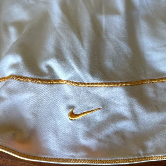 White and yellow original nike skirt - Picture 2 of 6